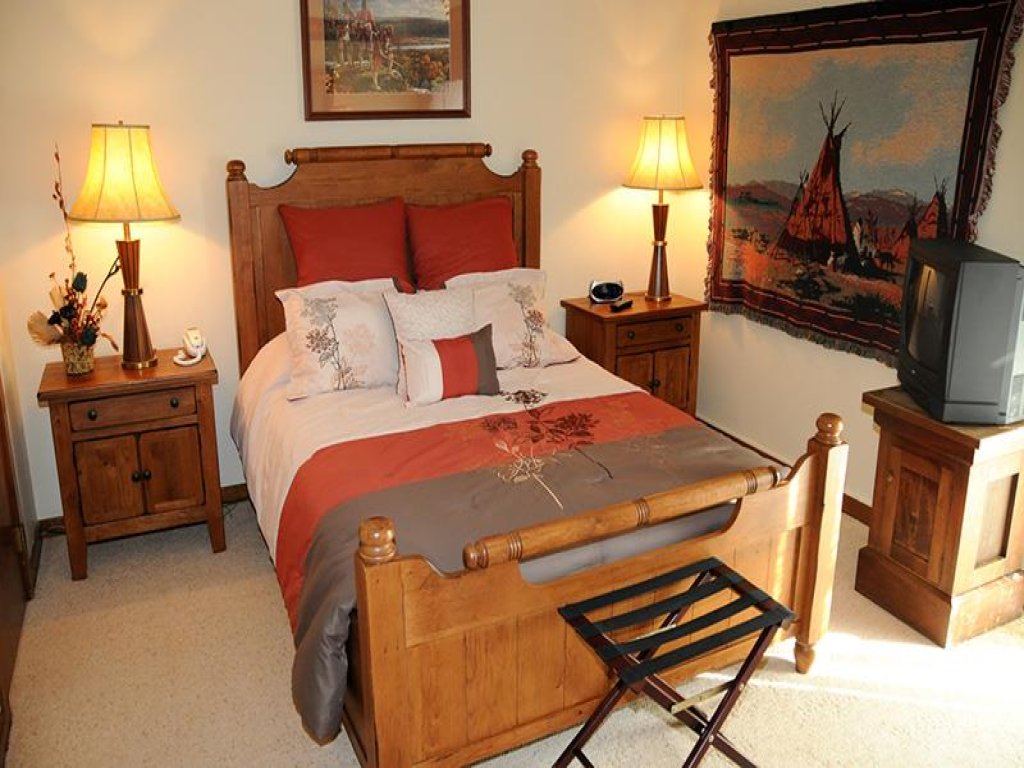 Seven Springs 2 Bedroom Standard Condo, Sleeps 10! Vacation Rental in Pennsylvania - RedAwning