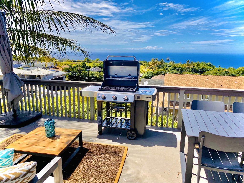 Halekii Sunset Vacation Rental in Kealakekua - RedAwning