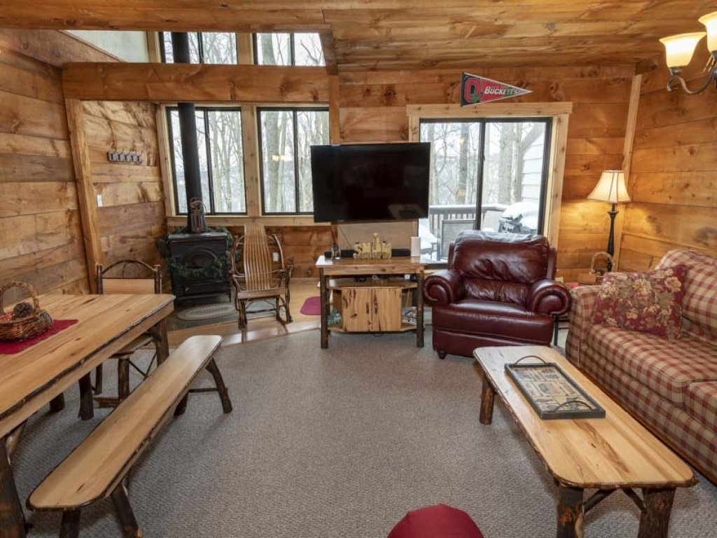 Seven Springs 3 BR Deluxe Condo, Near Golf Course Vacation Rental in Pennsylvania - RedAwning