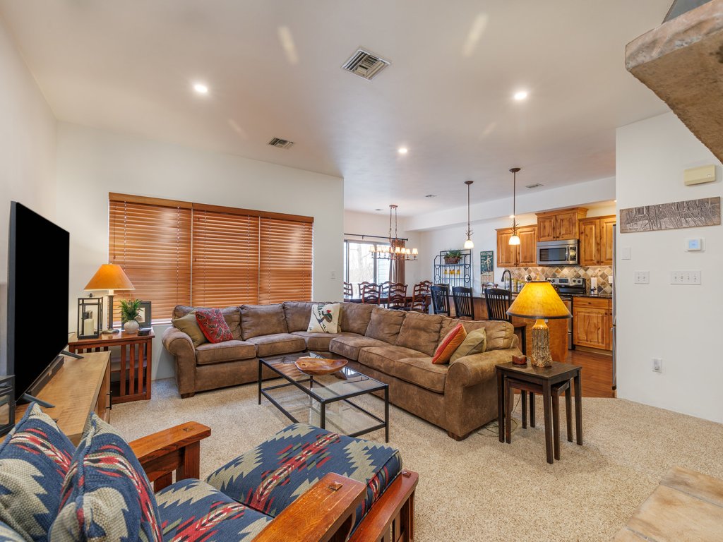 Seven Springs 4 BR Premium Condo, Deck with Views Vacation Rental in Pennsylvania - RedAwning