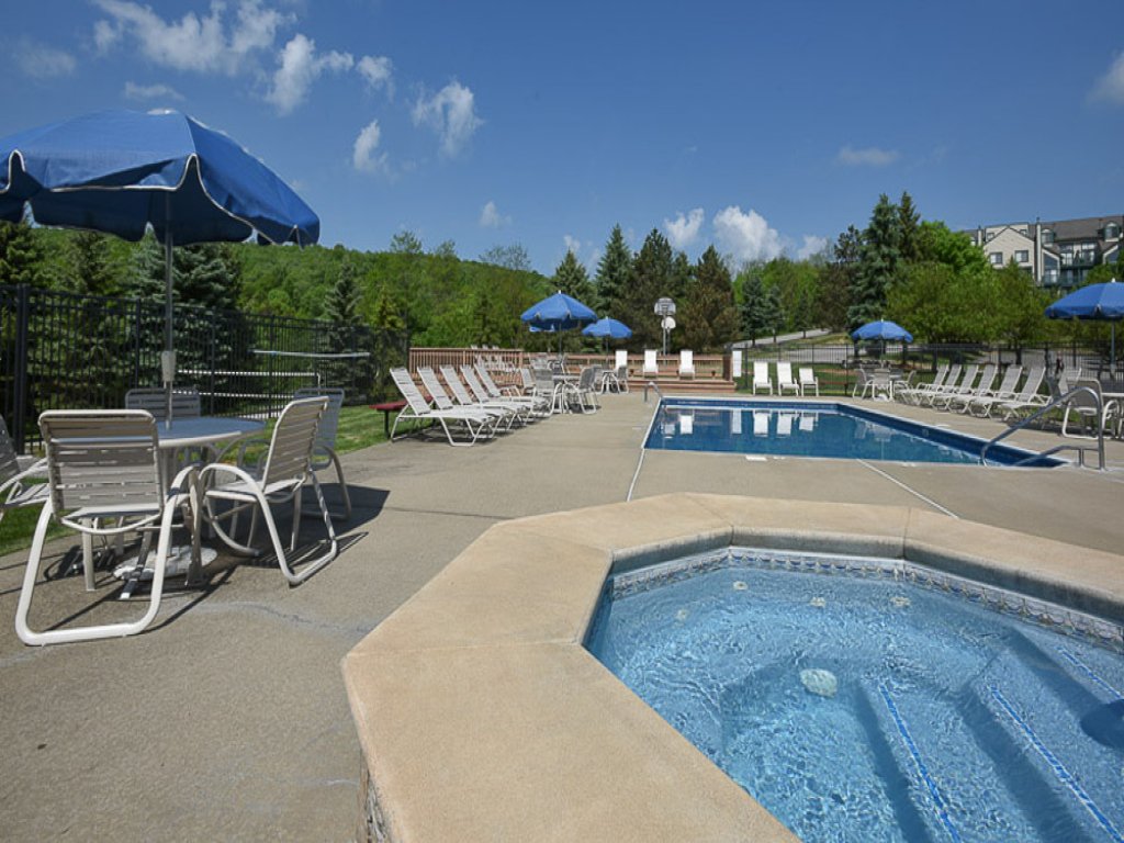 Seven Springs 4 BR Premium Condo, Deck with Views Vacation Rental in Pennsylvania - RedAwning