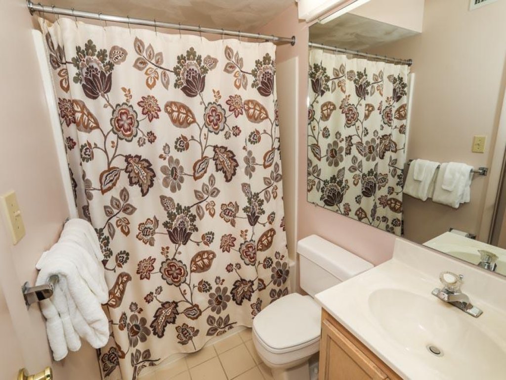 Seven Springs Stoneridge 3 Bedroom Standard Condo, Mountain Views! Vacation Rental in Pennsylvania - RedAwning