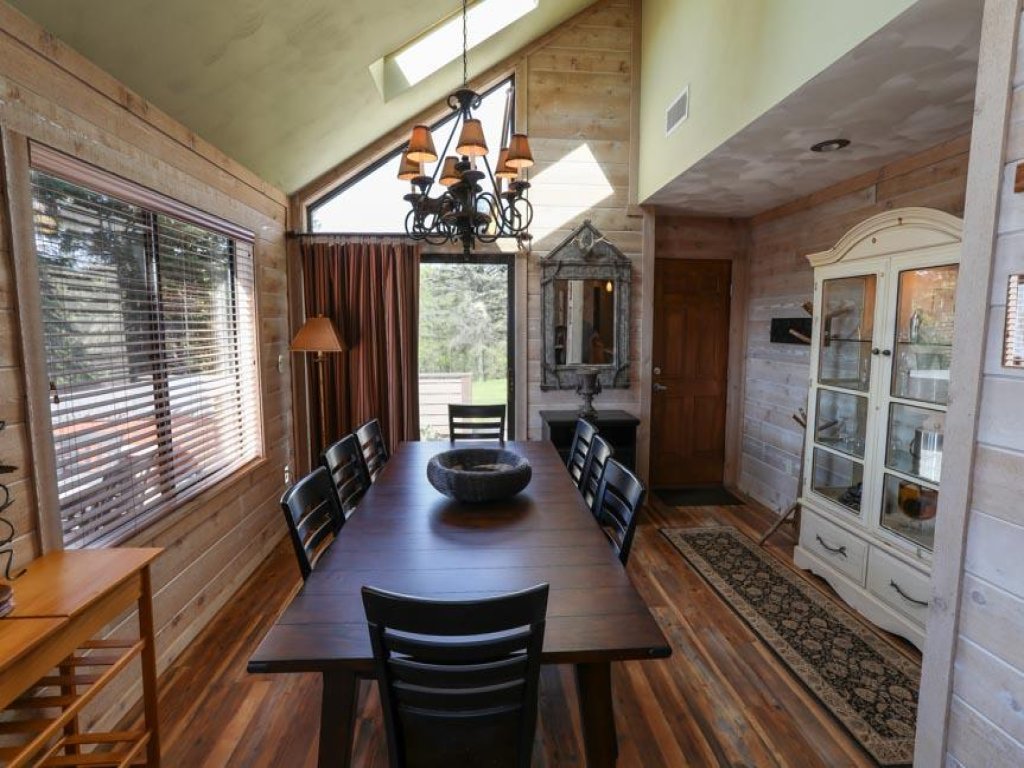 Seven Springs Sunridge 3 Bedrooms Premium Condo, Private Hot Tub! Vacation Rental in Pennsylvania - RedAwning