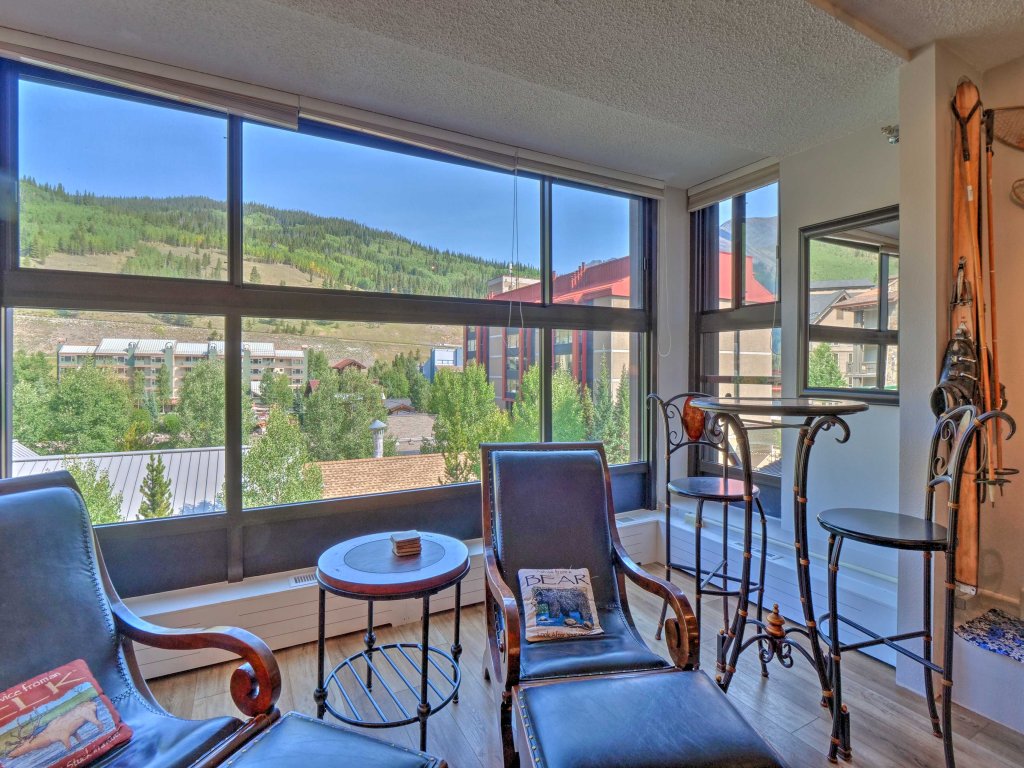 Mountain Plaza 2 Bedroom Condo #320/322 Vacation Rental in Copper Mountain - RedAwning