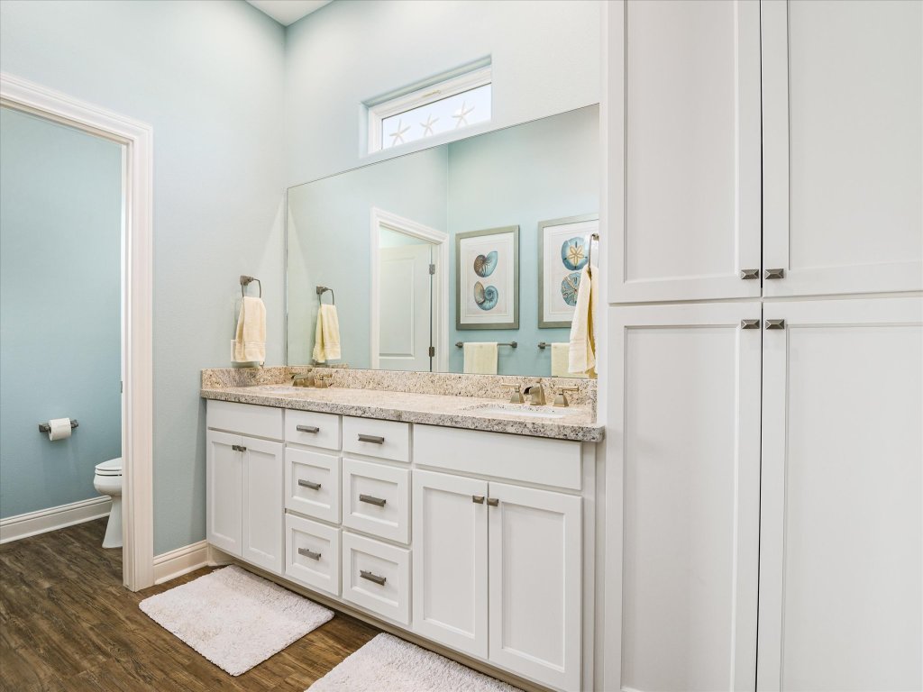 SweetSol Crystal Beach Home Vacation Rental in Texas - RedAwning