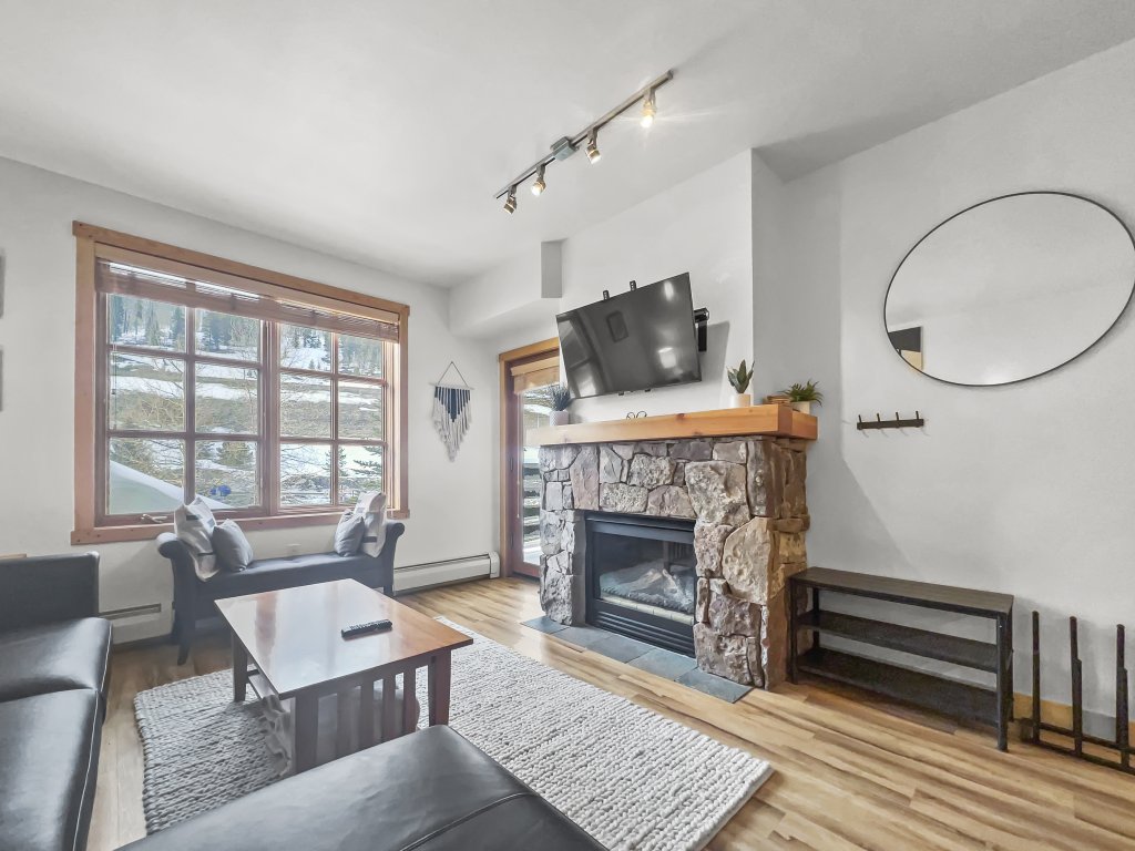 PP225 Passage Point Vacation Rental in Copper Mountain - RedAwning