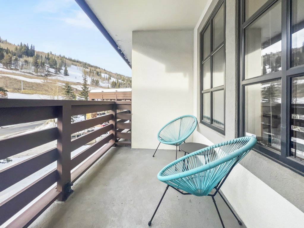 PP225 Passage Point Vacation Rental in Copper Mountain - RedAwning