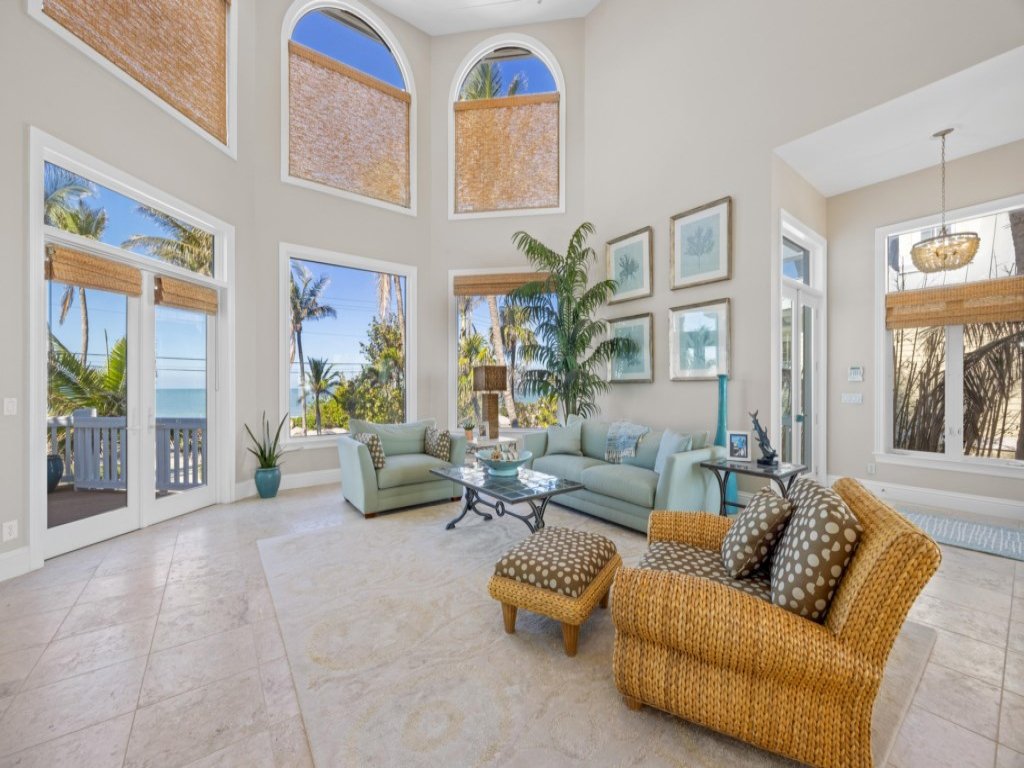 Captiva Grace- Gulf to Bay! Vacation Rental in Captiva - RedAwning