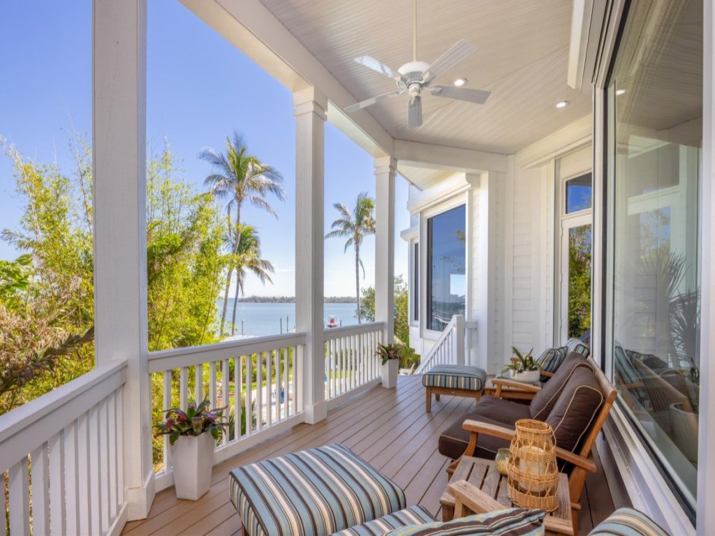 Captiva Grace- Gulf to Bay! Vacation Rental in Captiva - RedAwning