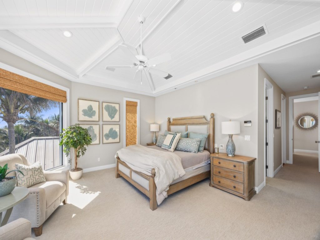 Captiva Grace- Gulf to Bay! Vacation Rental in Captiva - RedAwning