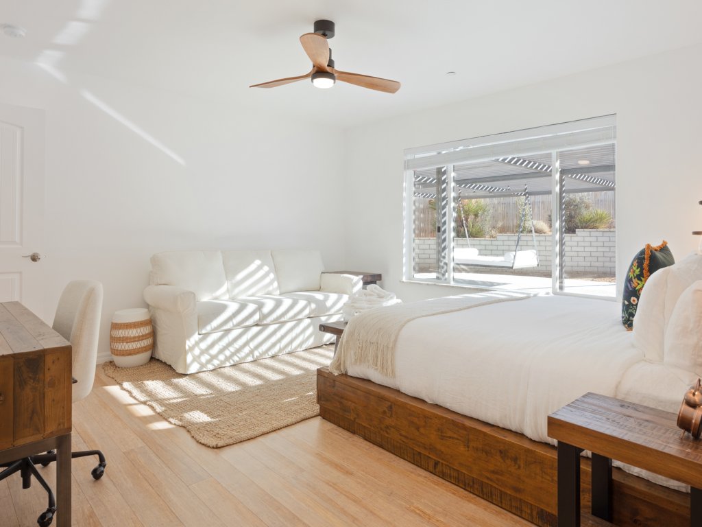 Of Wine & Gods - Hot Tub, BBQ and Fire Pit! Vacation Rental in California - RedAwning