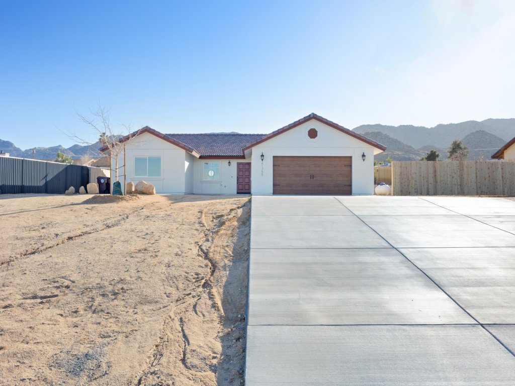 Of Wine & Gods - Hot Tub, BBQ and Fire Pit! Vacation Rental in California - RedAwning