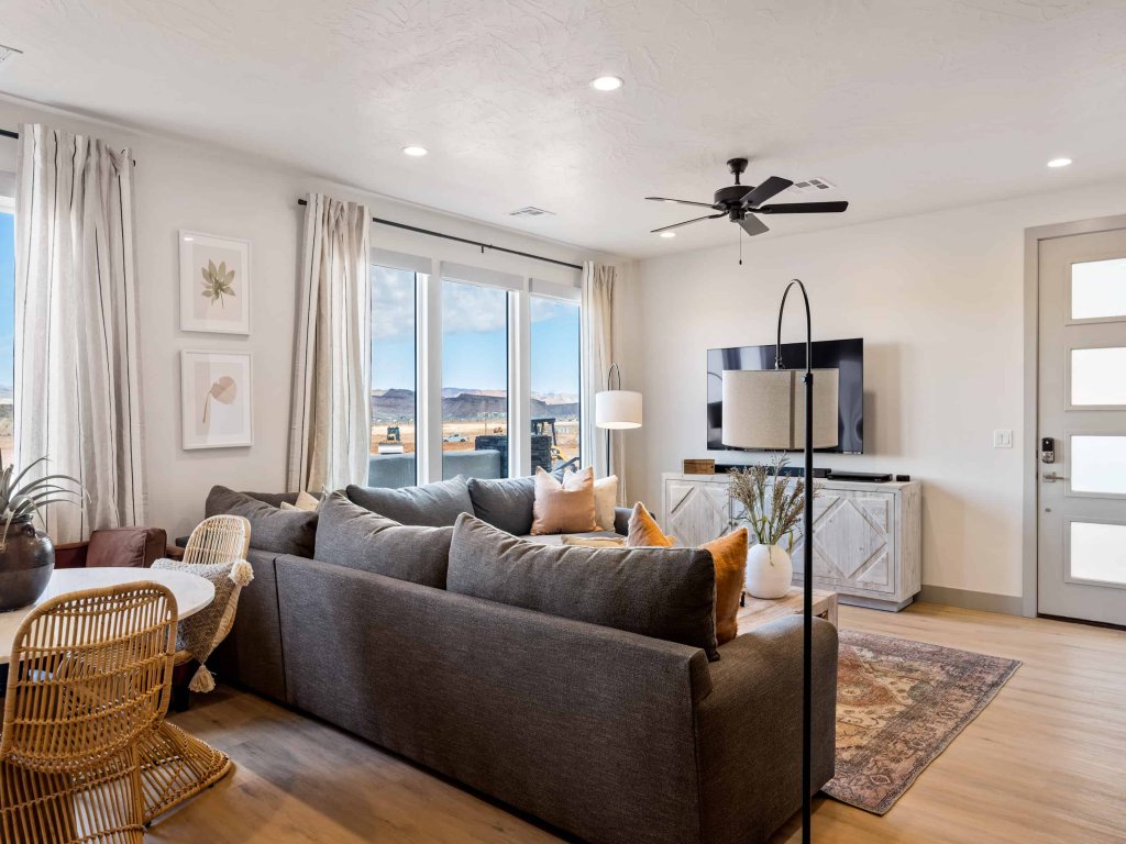 Casa Lua at Desert Color Vacation Rental in St. George - RedAwning