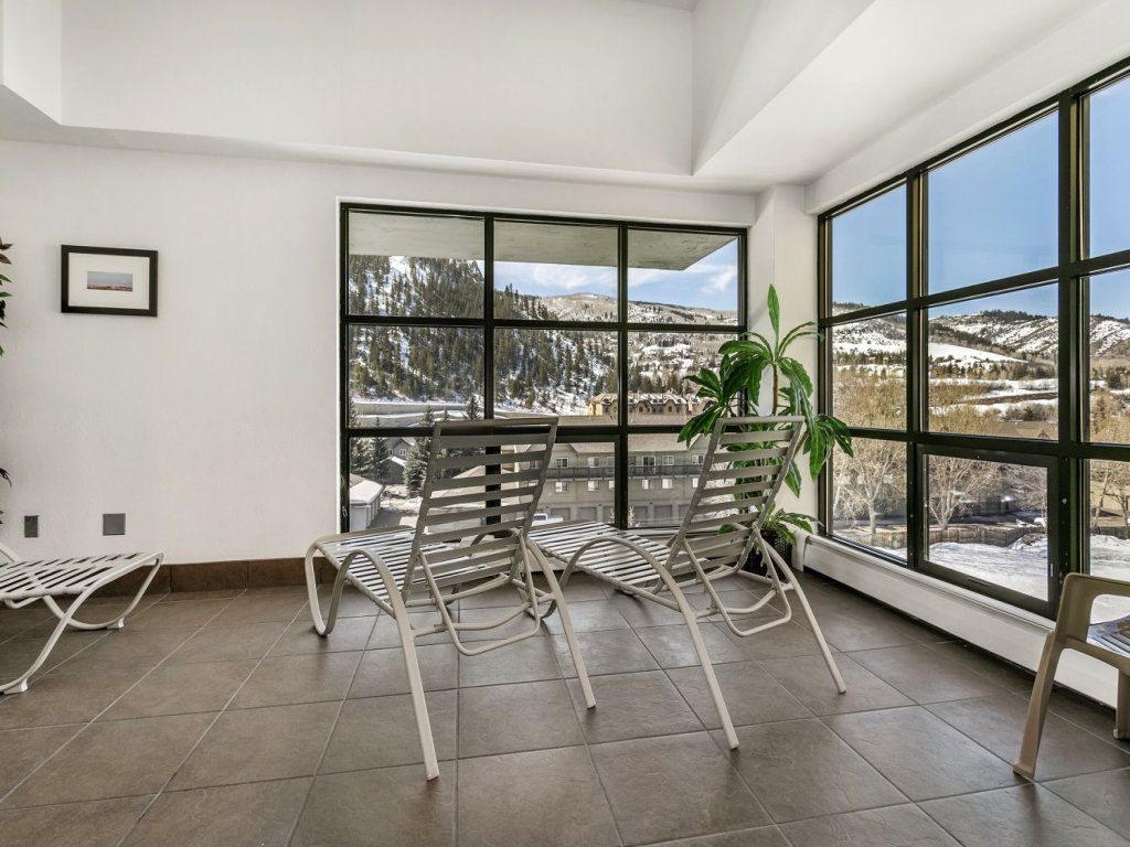 224 Chapel Square Vacation Rental in Avon - RedAwning