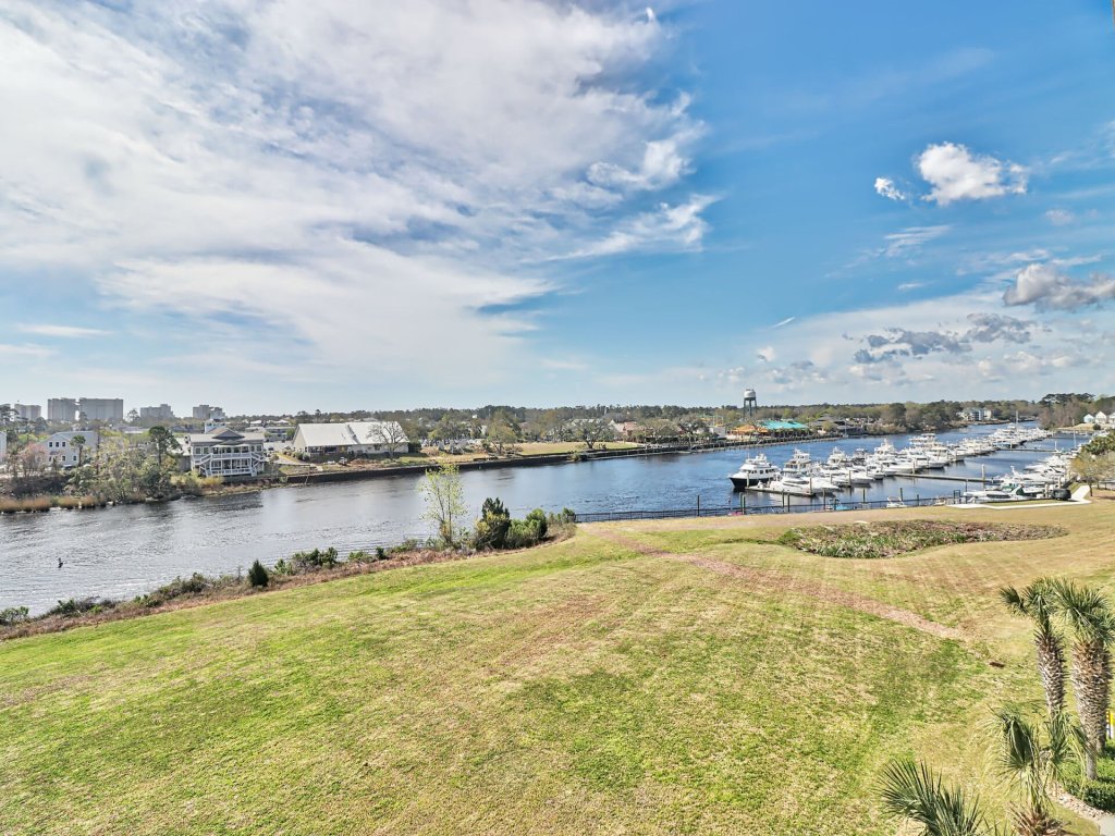 3503 Yacht Club Villas Vacation Rental in North Myrtle Beach - RedAwning