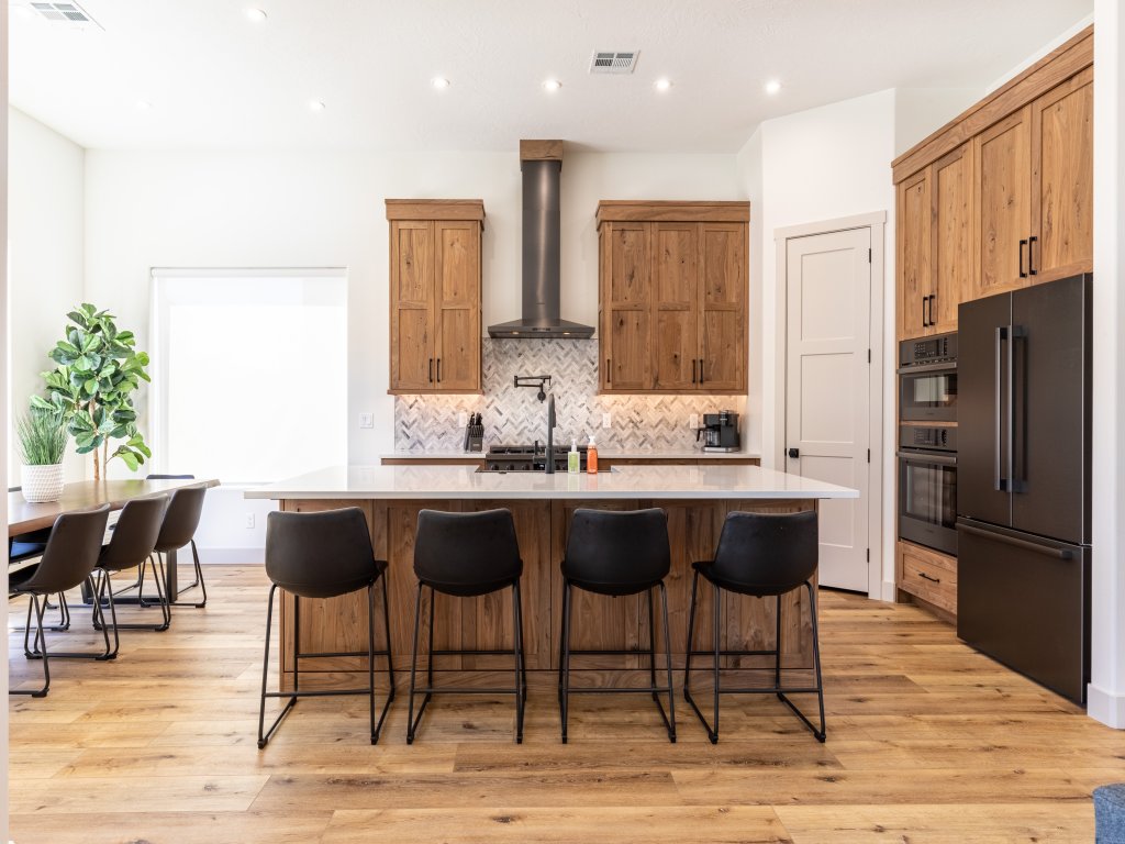 Sun Seeker Vacation Rental in Utah - RedAwning