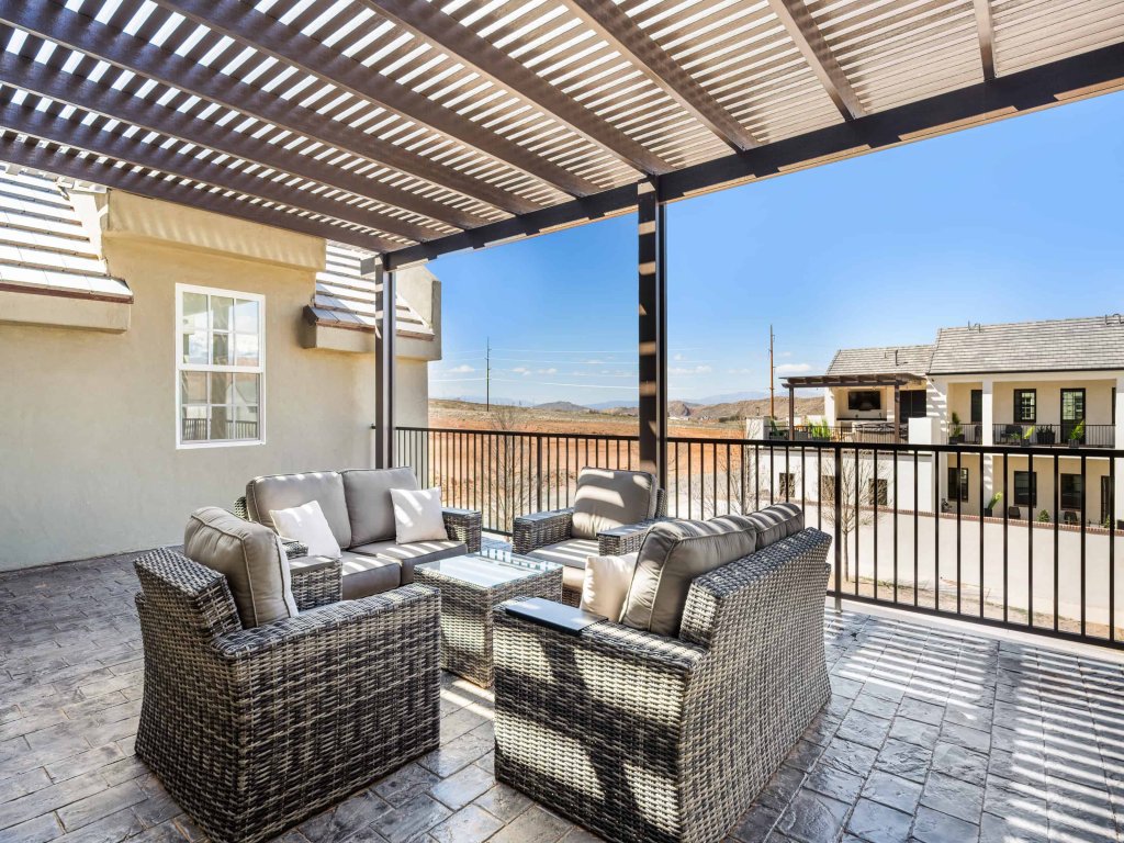 The Ann Marie #F1 Vacation Rental in Hurricane - RedAwning