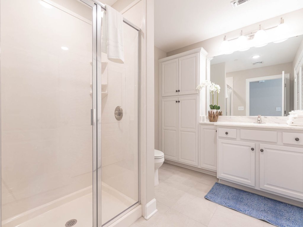 Phoenix Gulf Towers 402 Vacation Rental in Orange Beach - RedAwning