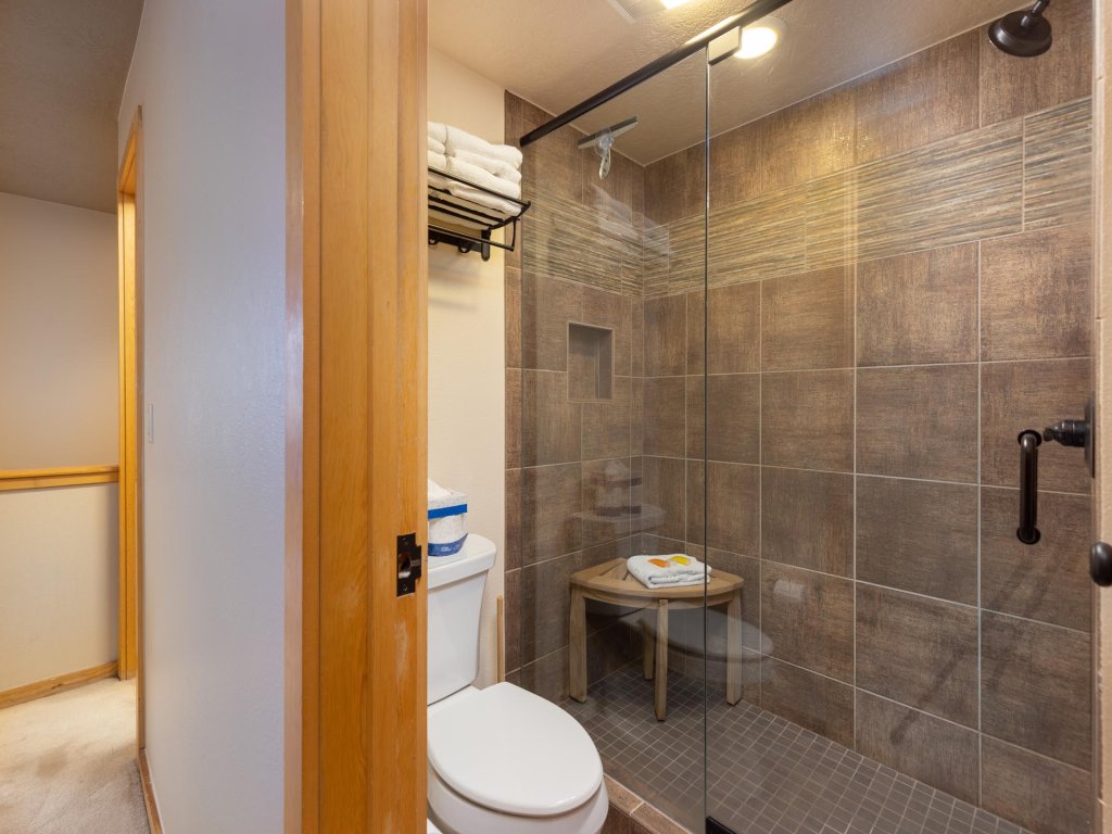 2056 The Pines Vacation Rental in Keystone - RedAwning