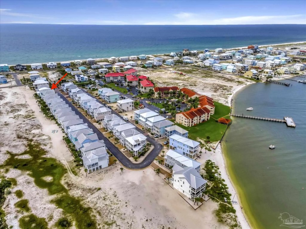 Casa Bella Vacation Rental in Navarre - RedAwning