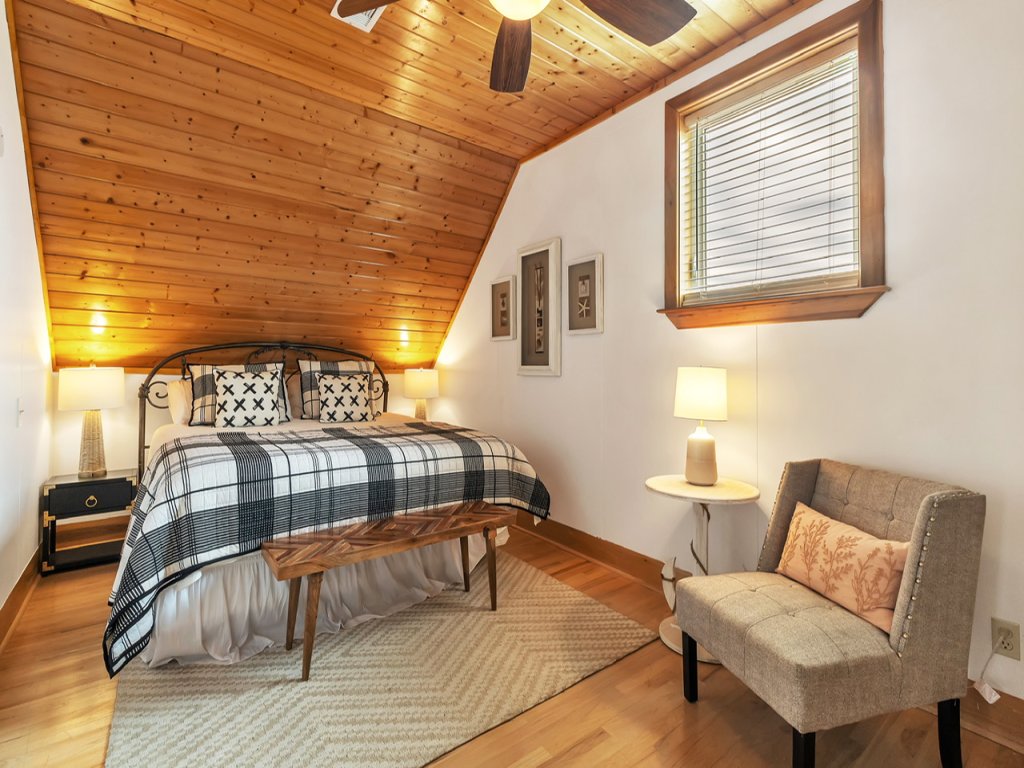 The Sandcastle Vacation Rental in Texas - RedAwning