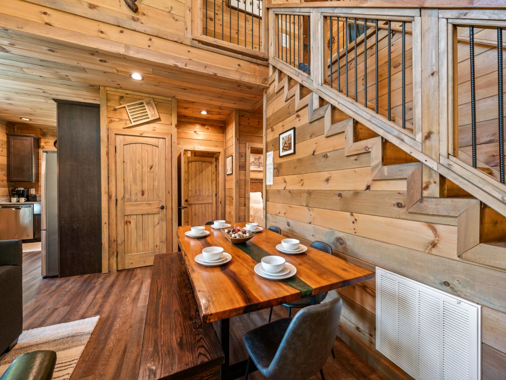 Goodness Gracious Vacation Rental in Sevierville - RedAwning