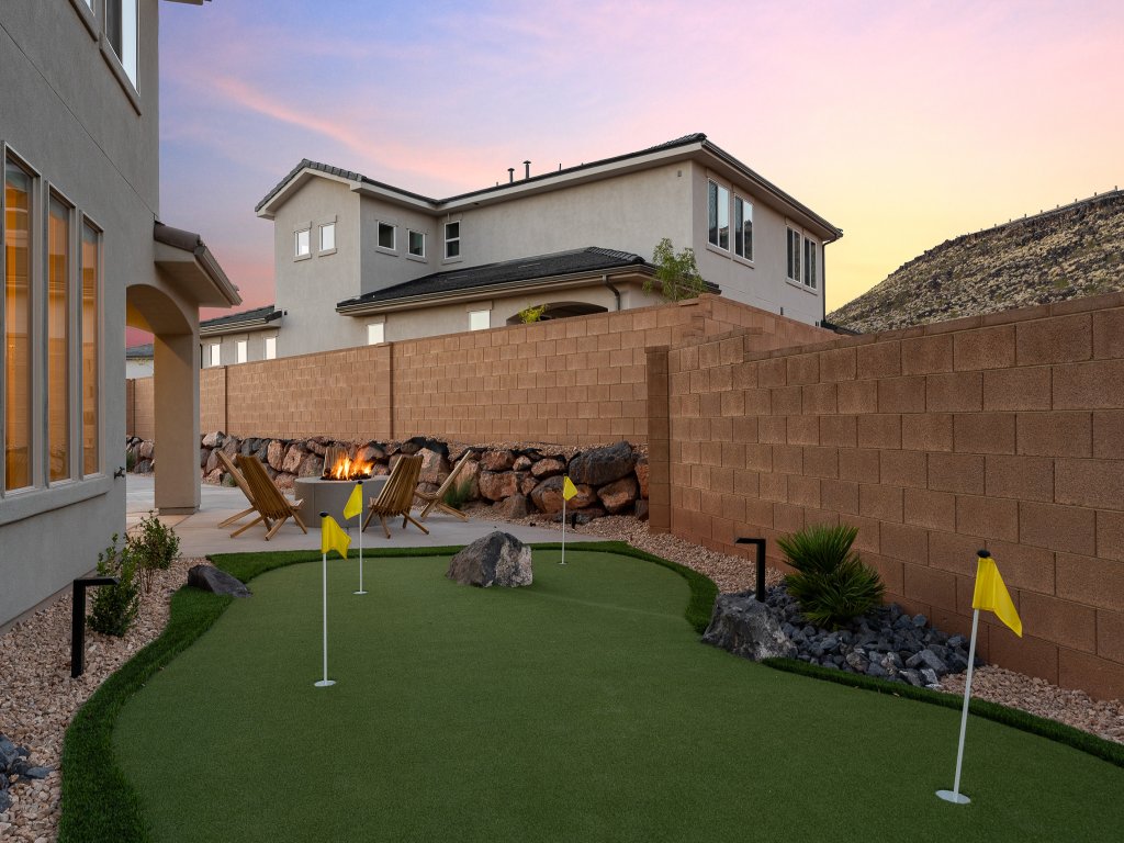 Hygge House Vacation Rental in Utah - RedAwning