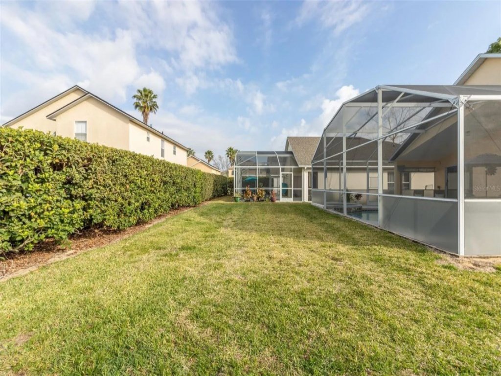 Bayswater Bliss Vacation Rental in Davenport - RedAwning