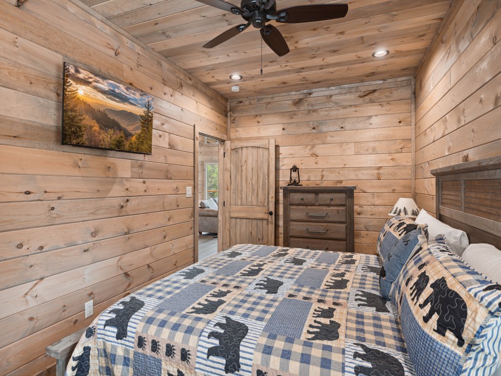 Stepping Stone Vacation Rental in Sevierville - RedAwning