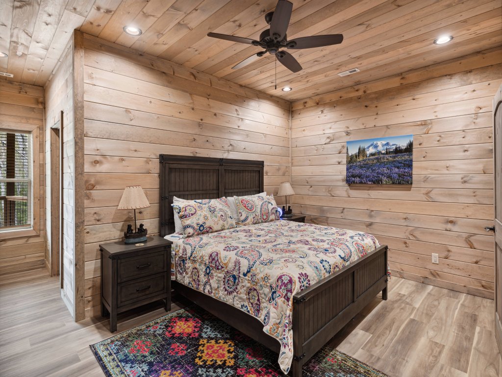 Stepping Stone Vacation Rental in Sevierville - RedAwning