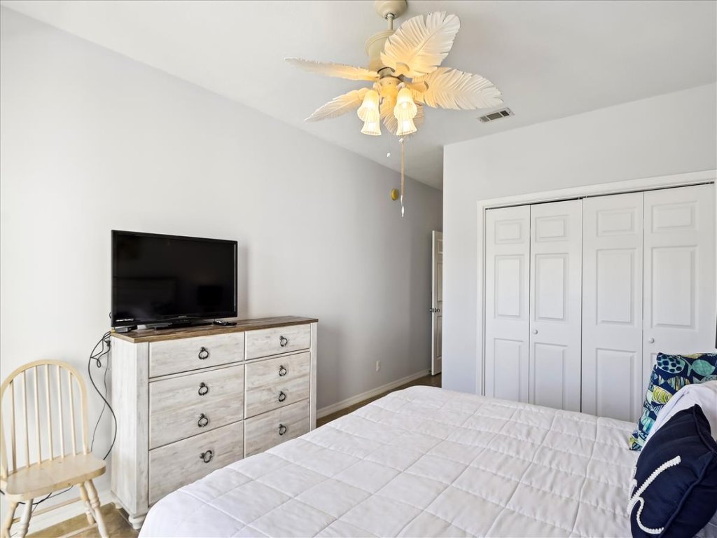 Sandpiper Cove 9228 Vacation Rental in Destin - RedAwning