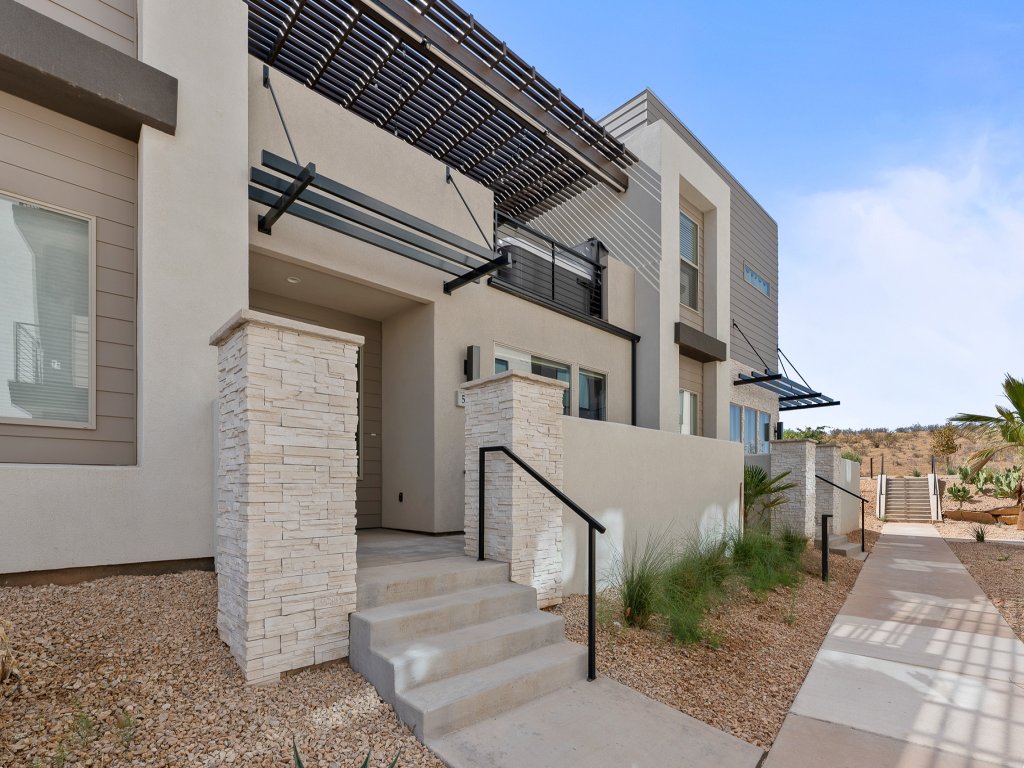 Lula Inez Game Paradise Vacation Rental in St. George - RedAwning