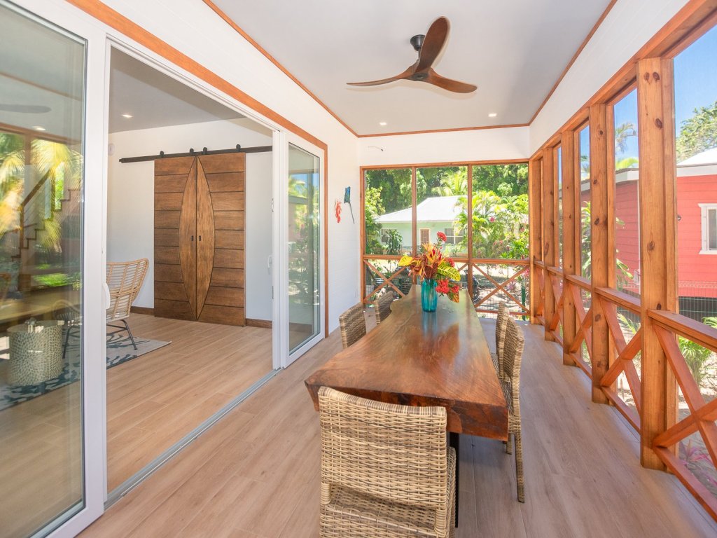 Casa Coral and  Casa Palmera Vacation Rental - RedAwning
