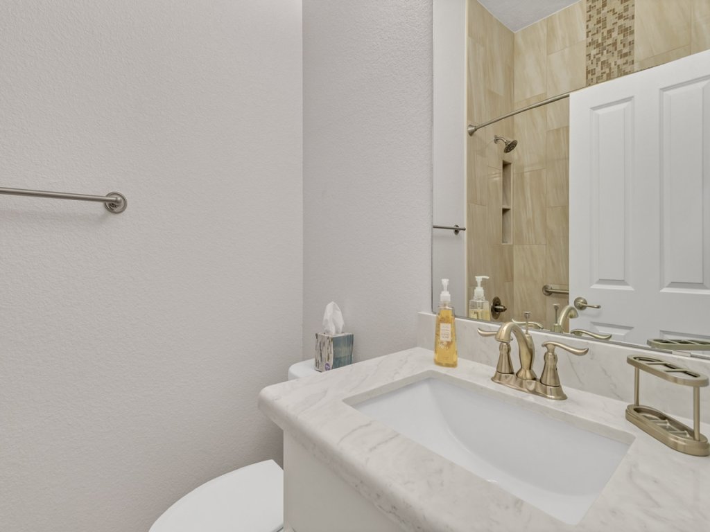Birds Eye View Vacation Rental in Texas - RedAwning