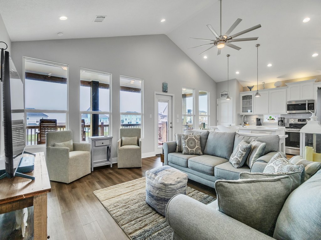 Born To Beach Vacation Rental in Texas - RedAwning