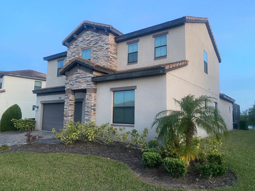 166KB - Balmoral Resort Vacation Rental in Haines City - RedAwning