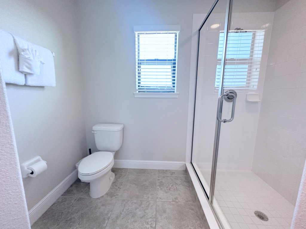 179MM - Balmoral Resort Vacation Rental in Haines City - RedAwning