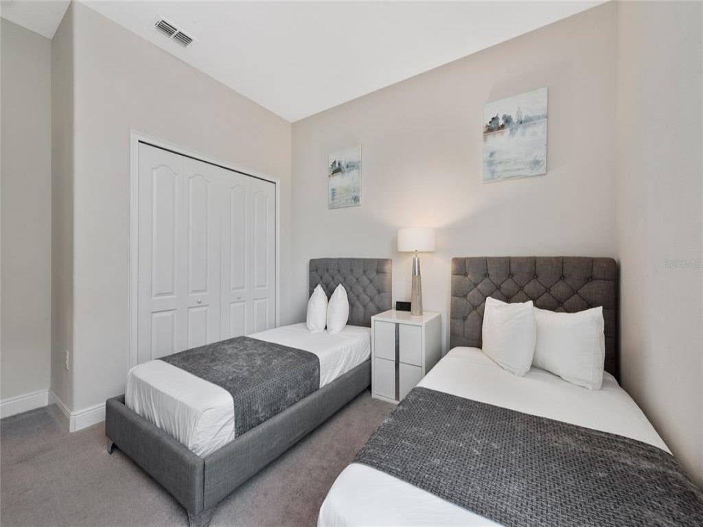 222MCV - Balmoral Resort Vacation Rental in Haines City - RedAwning