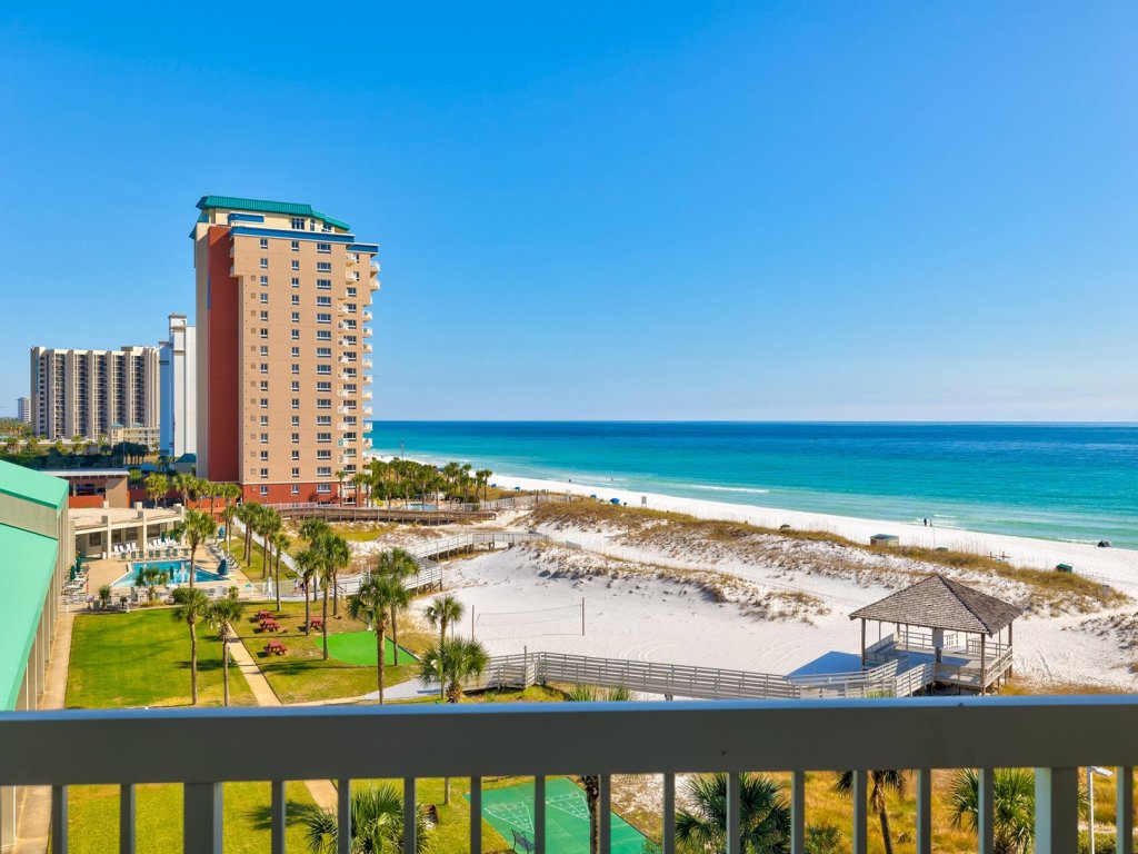 Pelican Beach 0616 Vacation Rental in Destin - RedAwning