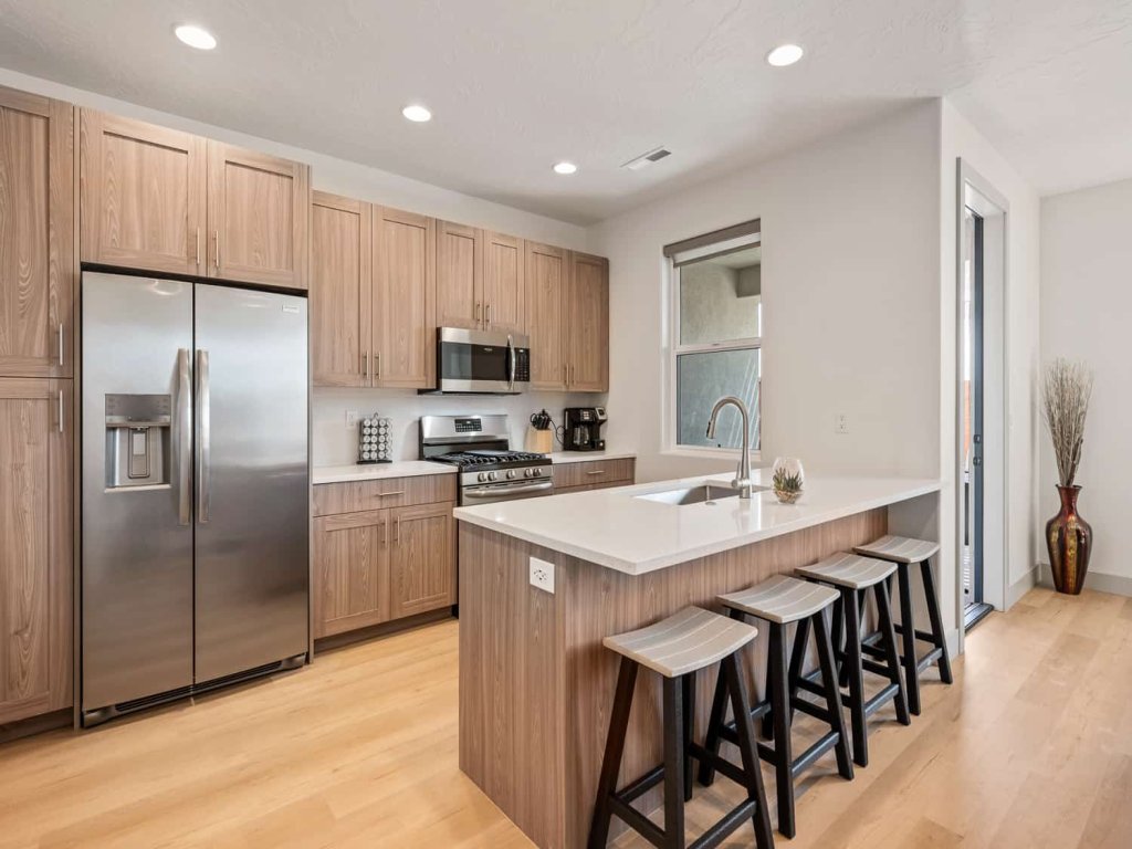 Heritage Hangout #21 Vacation Rental in Utah - RedAwning