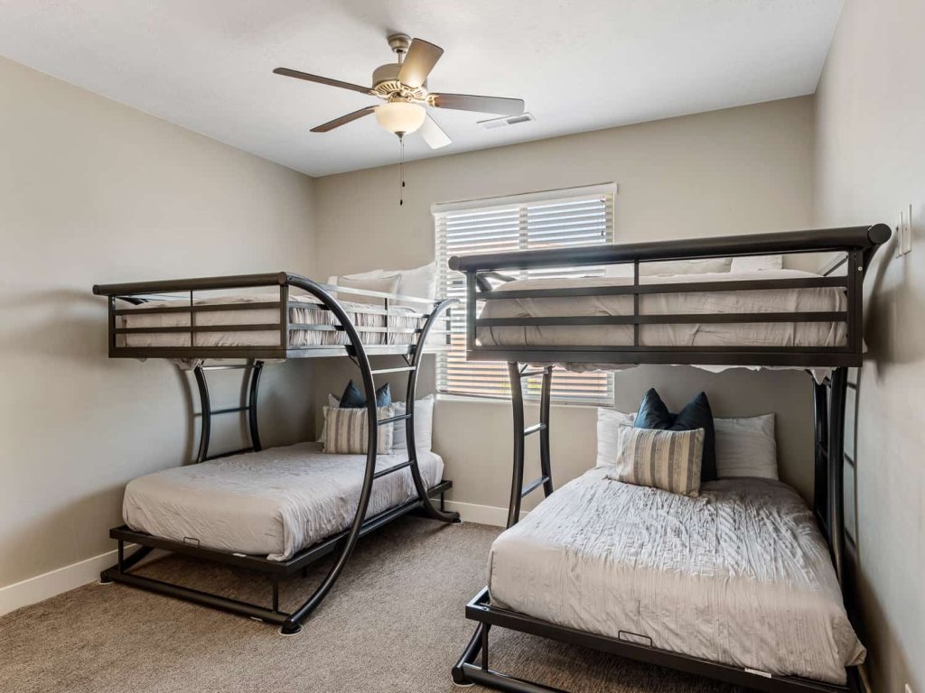 Red Sand Hideaway #119 Vacation Rental in Utah - RedAwning