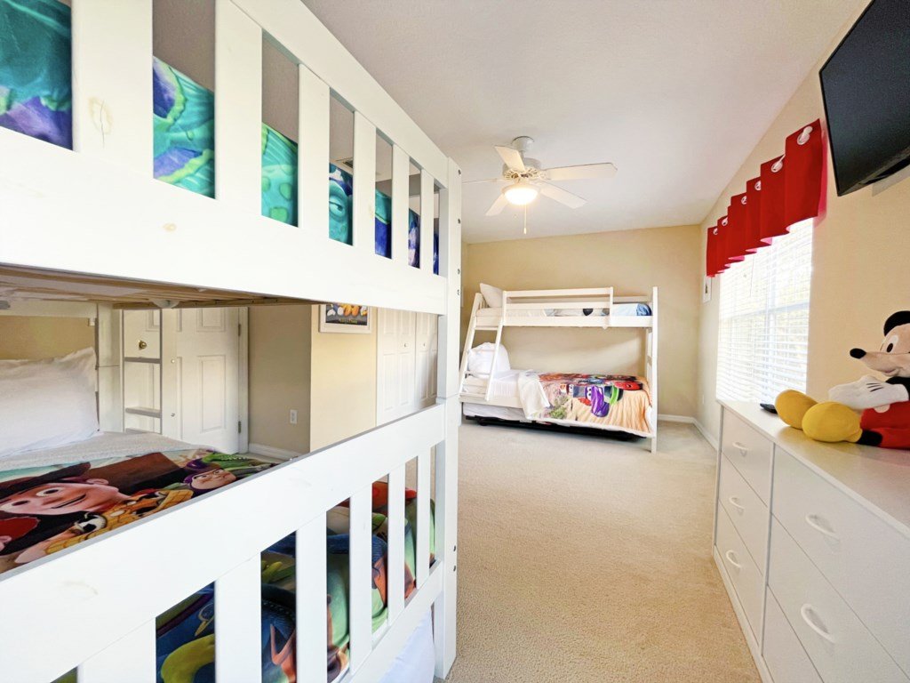 Henley Haven  Vacation Rental in Davenport - RedAwning