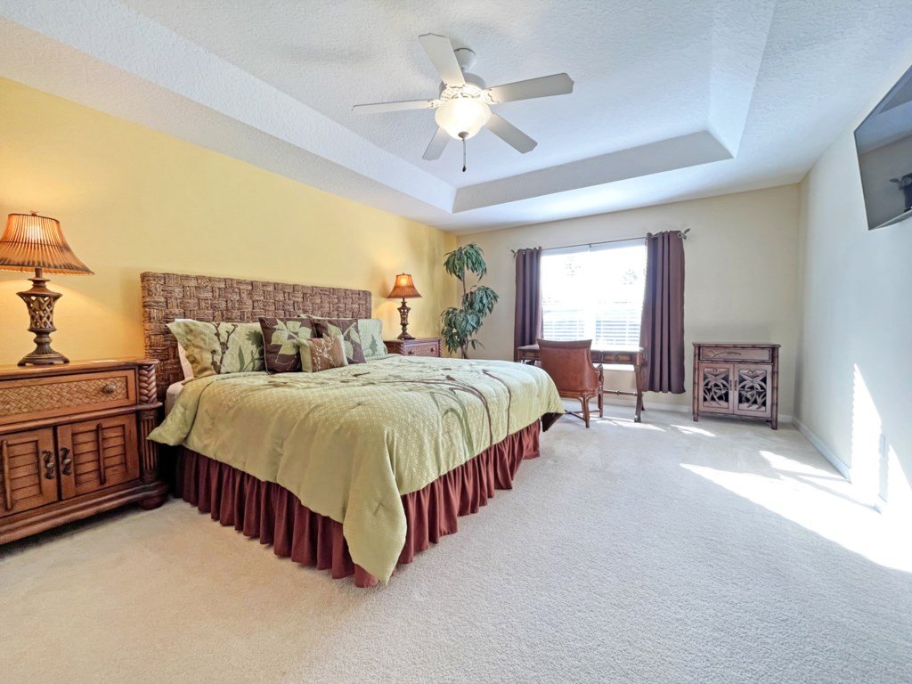 Henley Haven  Vacation Rental in Davenport - RedAwning