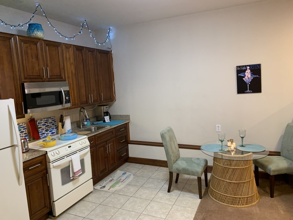Beach Side HideAway Vacation Rental in Norfolk - RedAwning