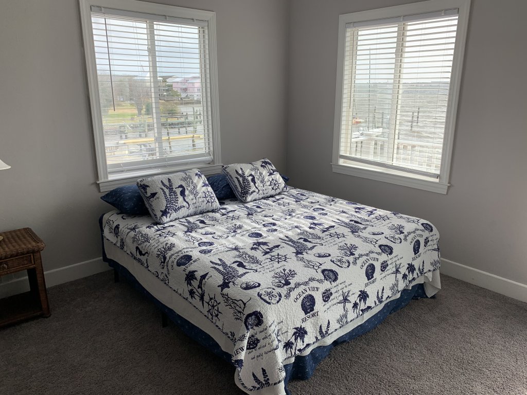 Mariners Cove Vacation Rental in Norfolk - RedAwning