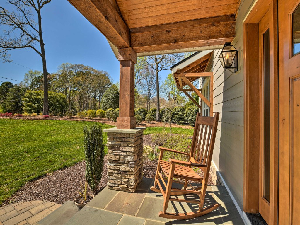 4BR Riviera Paradise w/ Private Dock! Vacation Rental in North Carolina - RedAwning
