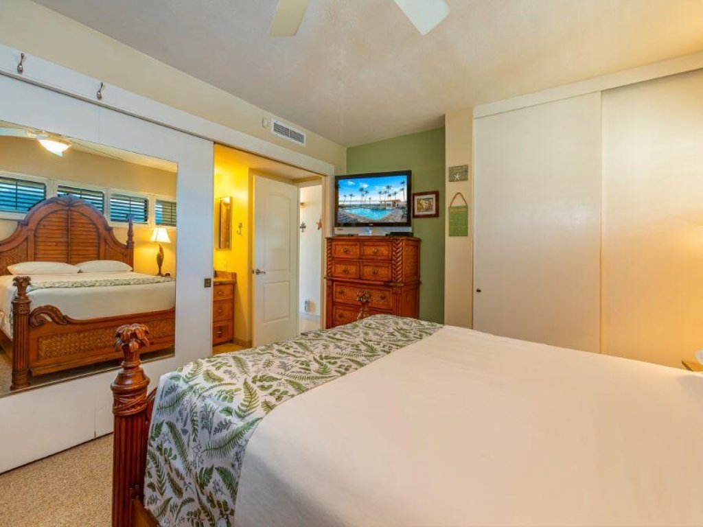 SUGAR BEACH RESORT #412 Vacation Rental in Hawaii - RedAwning