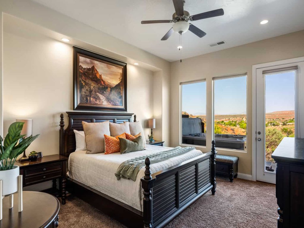 Gateway to Fun Vacation Rental in Utah - RedAwning