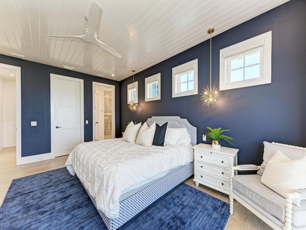 The TipSea Turtle Vacation Rental in Anna Maria - RedAwning