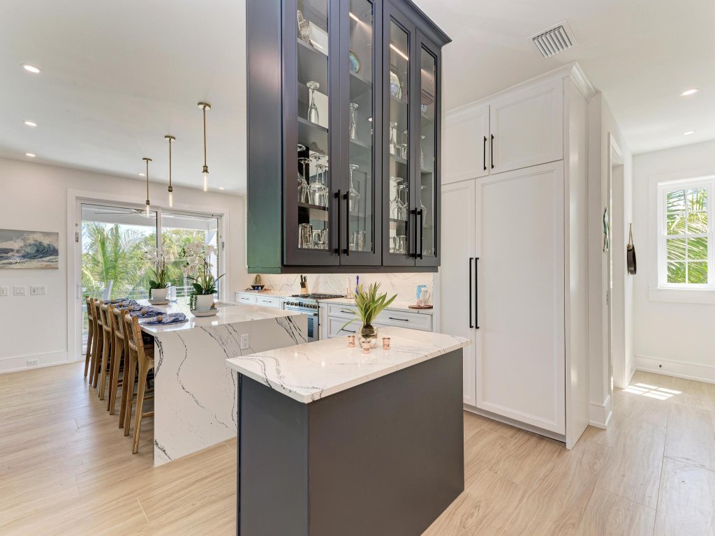 The TipSea Turtle Vacation Rental in Anna Maria - RedAwning